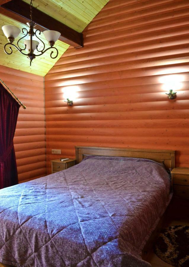 Ferienwohnung Knyazhyi Dvir Strigalnya Exterior foto